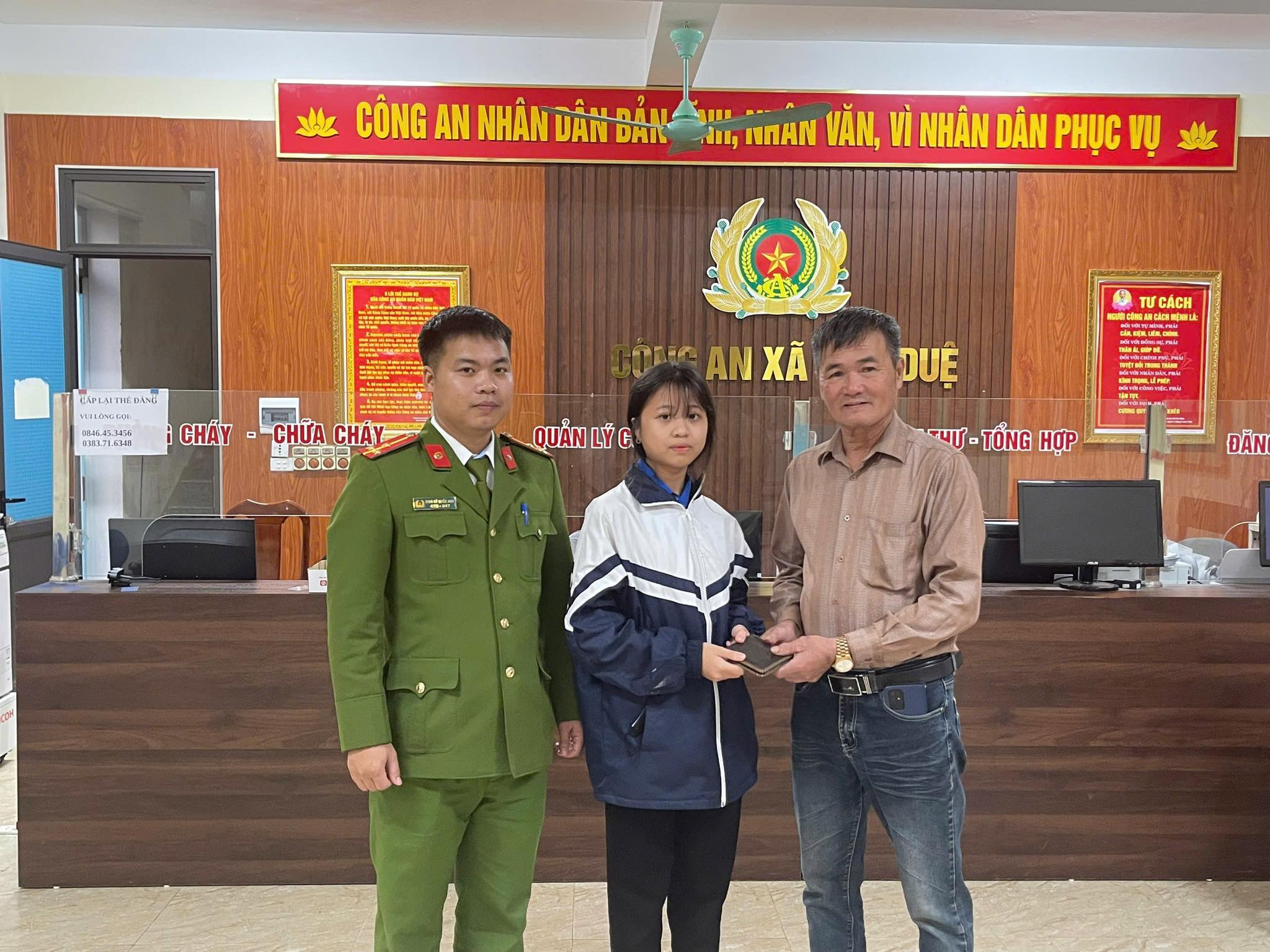 Nhặt được của rơi, trả lại người mất – Nghĩa cử đẹp