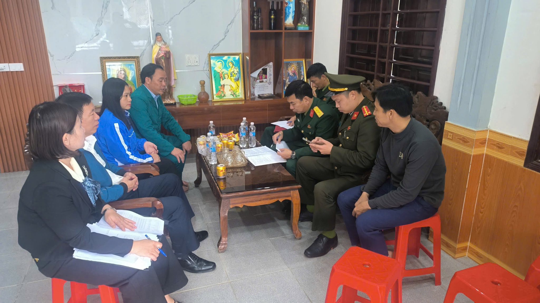 BCH QUÂN SỰ XÃ CẨM DUỆ PHỐI HỢP CÁC PHÒNG, NGÀNH LIÊN QUAN TIẾN HÀNH THÂM NHẬP QUÂN