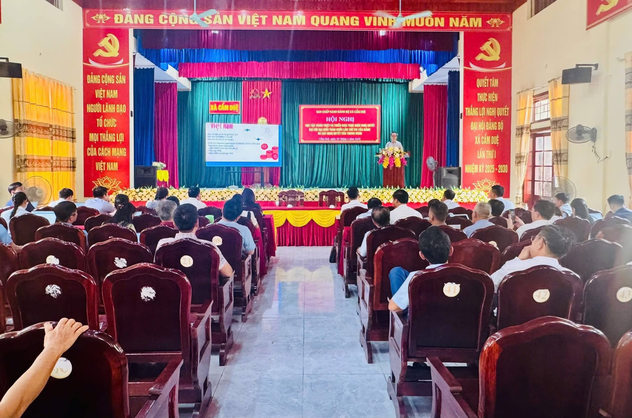 ĐẢNG BỘ XÃ CẨM DUỆ TỔ CHỨC HỌC TẬP, QUÁN TRIỆT NGHỊ QUYẾT ĐẠI HỘI XIV CỦA ĐẢNG VÀ CÁC NGHỊ QUYẾT CỦA TRUNG ƯƠNG