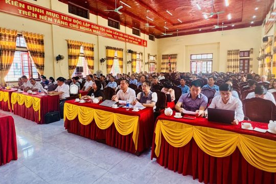 Đảng bộ xã Cẩm Duệ đã tổ chức hội nghị học tập, quán triệt và triển khai thực hiện Nghị quyết Đại hội XIV của Đảng và các nghị quyết của Trung ương