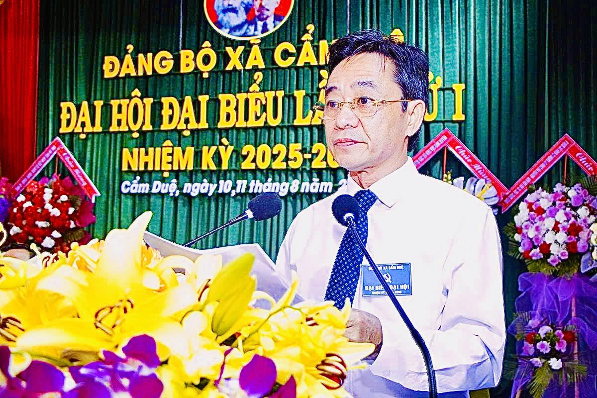 Đ/c Trần Thế Dũng - Ph&oacute; B&iacute; thư Thường trực Tỉnh ủy ph&aacute;t biểu chỉ đạo Đại hội